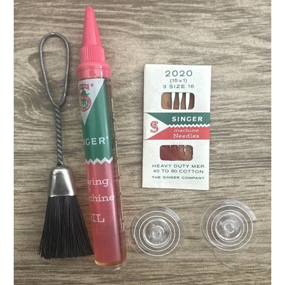 vintage‎ singer sewing machine accessories 5 Items